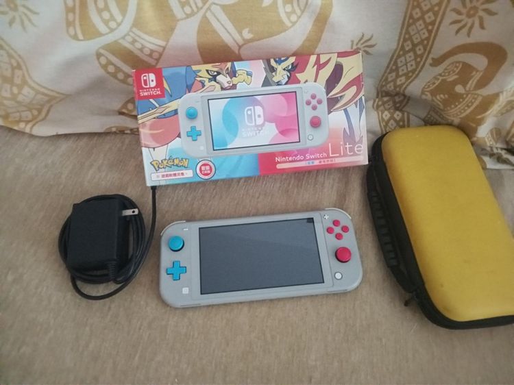 Nintendo Switch Limited Edition Pokemon 