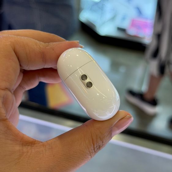 AirPods Pro (2nd generation) with MagSafe Charging Case (USB-C) สีขาว ของศูนย์ สภาพสวยมาก ครบยกกล่อง🔥🔥 รูปที่ 6