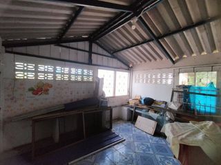 บ้านพร้อมที่ดิน 