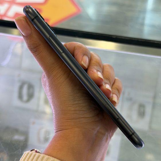 iPhone11 128GB สีดำ เครื่องศูนย์ โมเดลTH สภาพสวยมากๆ🔥🔥 รูปที่ 4
