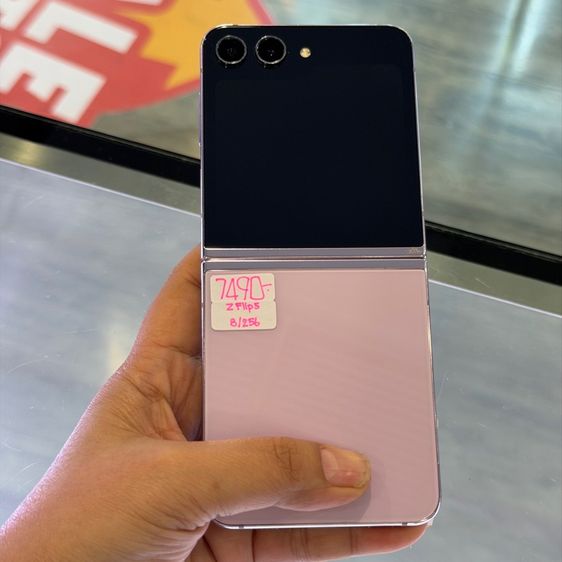 Samsung Z Flip5 256GB สี Lavender เครื่องศูนย์ สภาพสวยมาก จอ6.7นิ้ว แรม8รอม256 Snap8 Gen2 🔥🔥 รูปที่ 2