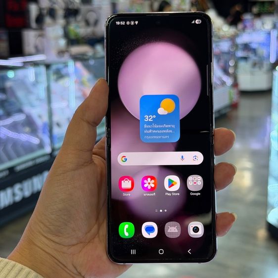 Samsung Z Flip5 256GB สี Lavender เครื่องศูนย์ สภาพสวยมาก จอ6.7นิ้ว แรม8รอม256 Snap8 Gen2 🔥🔥