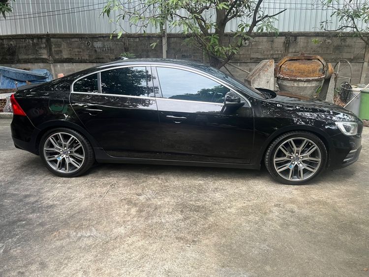 Volvo S60 2017 2.0 T5 Sedan เบนซิน ไม่ติดแก๊ส เกียร์อัตโนมัติ น้ำตาล รูปที่ 4