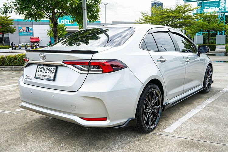 Toyota Altis 2020 1.6 G Sedan เบนซิน ไม่ติดแก๊ส เกียร์อัตโนมัติ เทา รูปที่ 4