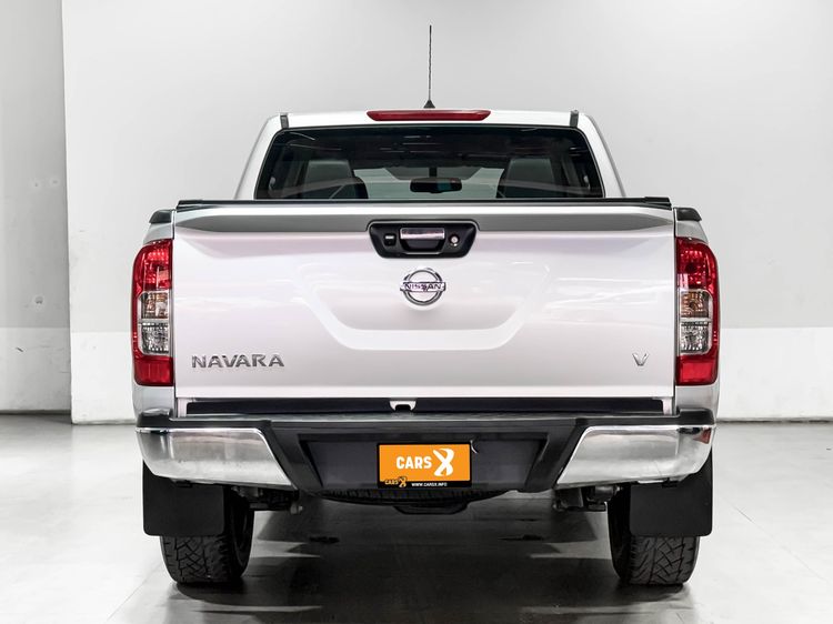 Nissan NP300-NAVARA 2020 2.5 Calibre V Pickup ดีเซล ไม่ติดแก๊ส เกียร์อัตโนมัติ บรอนซ์เงิน รูปที่ 4