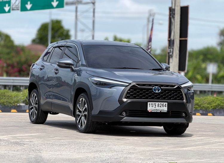 รถ Toyota Corolla Cross 1.8 HEV Premium สี เทา
