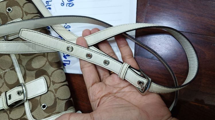 Coach Signature Soho Mini Field Bag รูปที่ 12