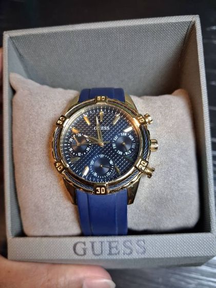 นาฬิกา Guess มือสองของแท้ พร้อมกล่อง รูปที่ 6