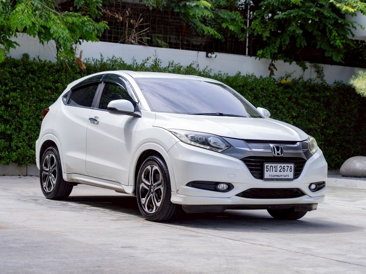 รถ Honda HR-V 1.8 E Limited สี ขาว