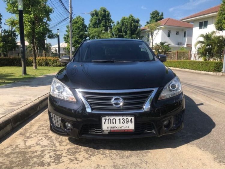 รถ Nissan Sylphy 1.6 DIG Turbo สี ดำ