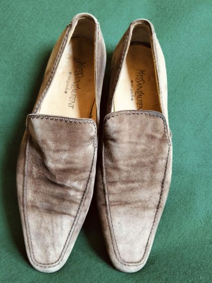 ขายรองเท้าแบรนด์ YSL Yves saintlaurent รุ่น rive gauche made in Italy แท้ size 42 หนังคลับสีน้ำตาลอ่อนเป็นรองเท้าทรง Loafers man รูปที่ 10