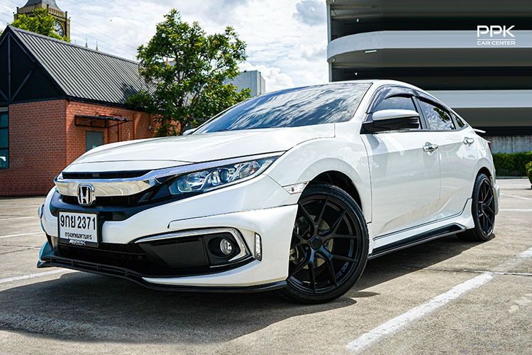 รถ Honda Civic 1.8 EL i-VTEC สี ขาว