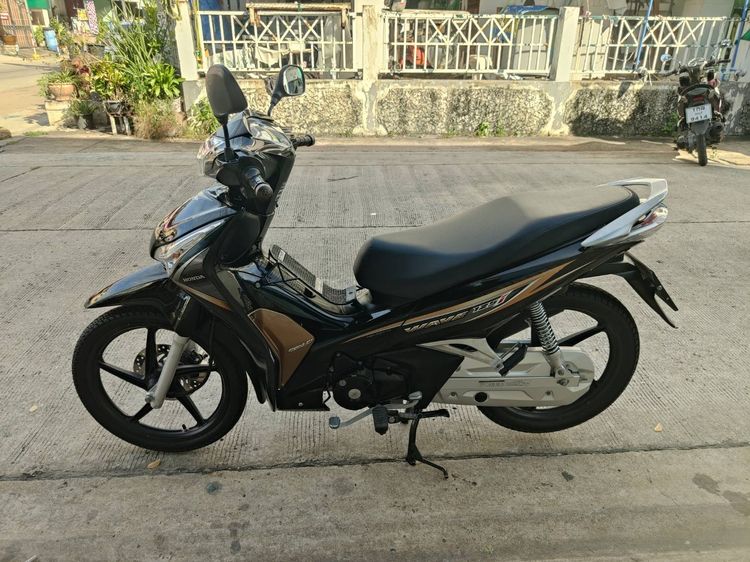🛵ยังไงก็ขาย WAVE125 i ปี 57 เครื่องดี สีสวย สตาร์ทมือ รถบ้านเดิมๆ เล่มชุดโอนครบ+เปลี่ยนถ่ายน้ำมันเครื่องฟรี ส่งฟรี30 ก.ม รูปที่ 2