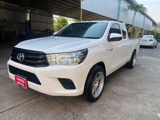 Toyota Revo