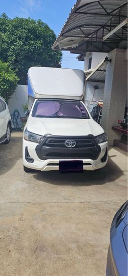 Toyota Hilux Revo 2021 2.4 E Pickup ดีเซล เกียร์ธรรมดา ขาว รูปที่ 3