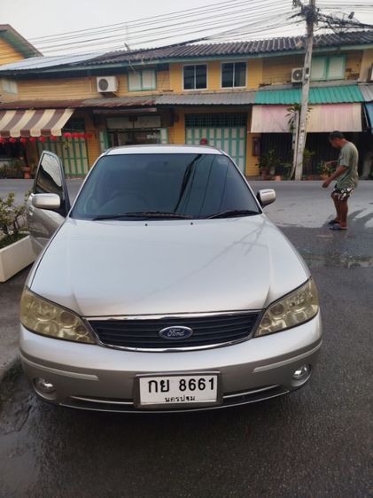 รถ Ford Laser 1.6 Tierra VXi สี บรอนซ์ทอง