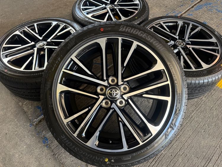 18" Toyota New Camry 18 นิ้ว Top Hybrid🔥