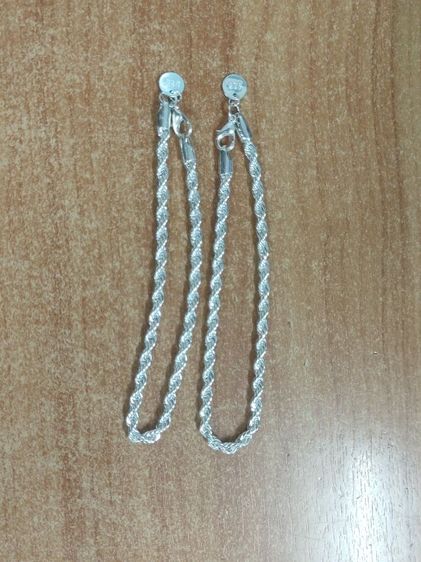 สร้อยคอมือเงิน