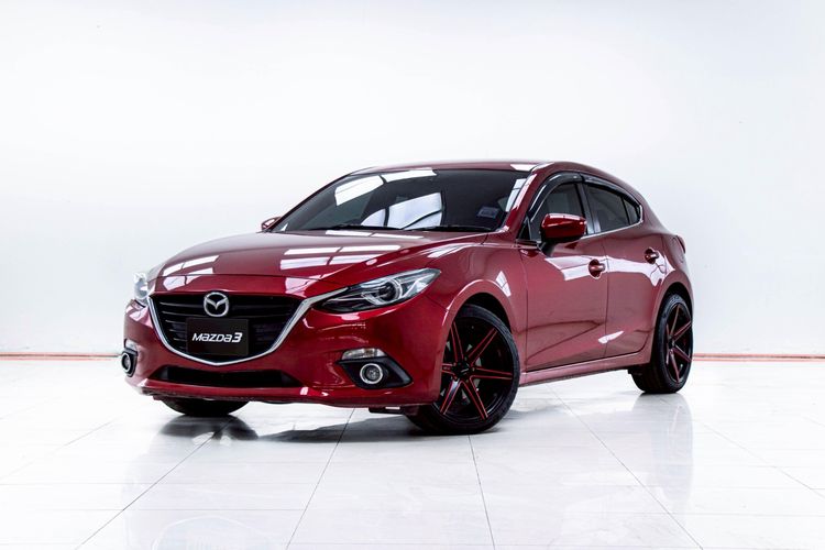 Mazda Mazda3 2015 2.0 S Sports Sedan เบนซิน ไม่ติดแก๊ส เกียร์อัตโนมัติ แดง