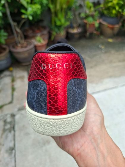 รองเท้า ผู้ชายGucci แท้  มือสอง สภาพ ใหม่มาก ไซร์ 40 รูปที่ 9