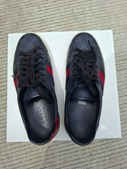 รองเท้า ผู้ชายGucci แท้  มือสอง สภาพ ใหม่มาก ไซร์ 40 รูปที่ 3
