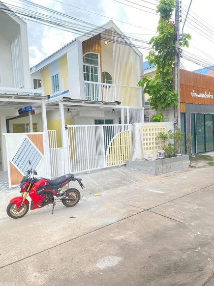 Ananda Development ตกแต่งครบ 2020 บ้านสวยสไตล์ไม่เหมือนใครทำเลดีติดถนนเมนหลักบรรยากาศน่าอยู่สุดๆค่ะ รูปที่ 2