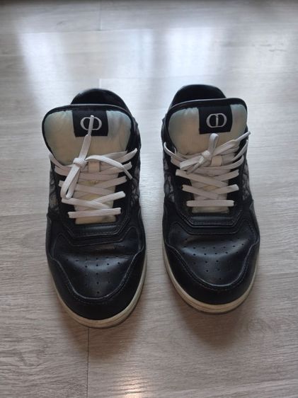 รองเท้าผ้าใบDIOR
