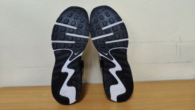 Nike Air90 42.5 27.0 แท้ มือสอง รูปที่ 9