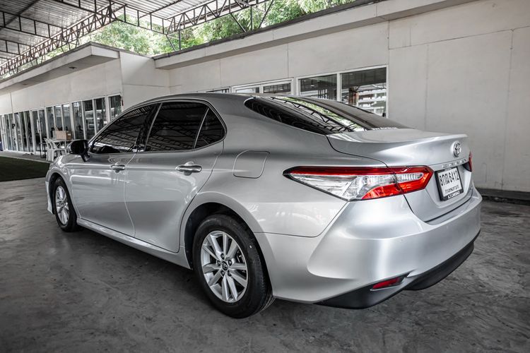 Toyota Camry 2019 2.0 G Sedan เบนซิน ไม่ติดแก๊ส เกียร์อัตโนมัติ เทา รูปที่ 3