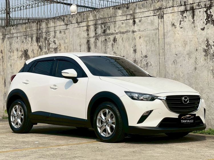 รถ Mazda CX-3 2.0 Base Plus สี ขาว