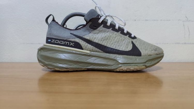 ผู้ชาย เขียว รองเท้าวิ่ง Nike Zoom X 42.0 26.5 แท้ มือสอง