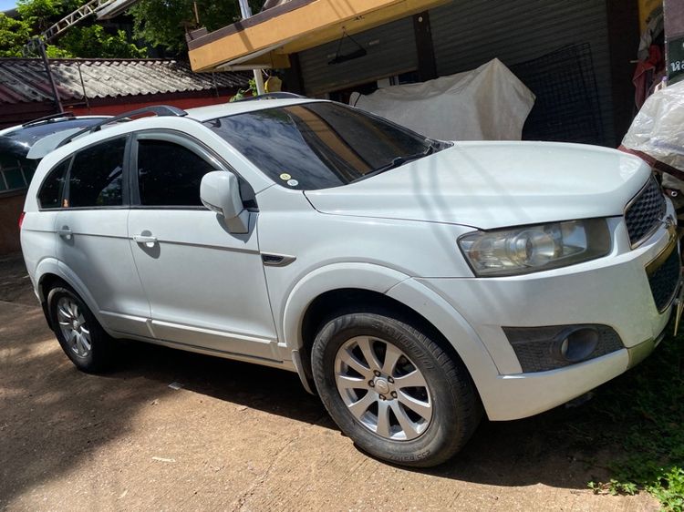 Chevrolet Captiva 2012 2.4 LSX Utility-car เบนซิน ไม่ติดแก๊ส เกียร์อัตโนมัติ ขาว รูปที่ 2