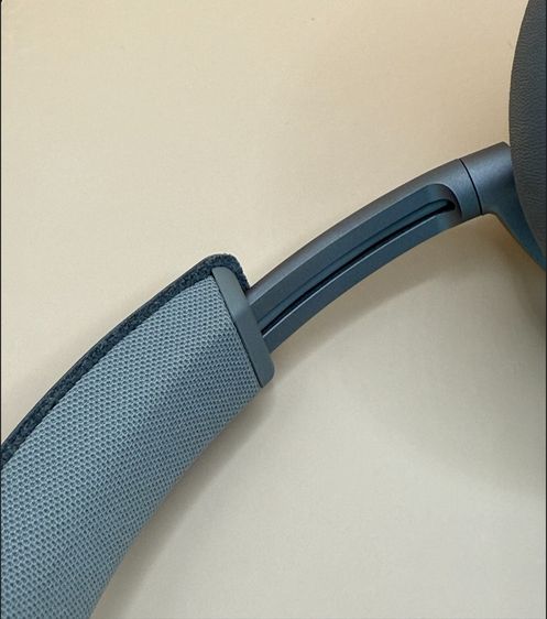 Bang and Olufsen Beoplay H7 หูฟังไร้สาย พร้อมกล่อง อุปกรณ์ครบ สภาพดี รูปที่ 5