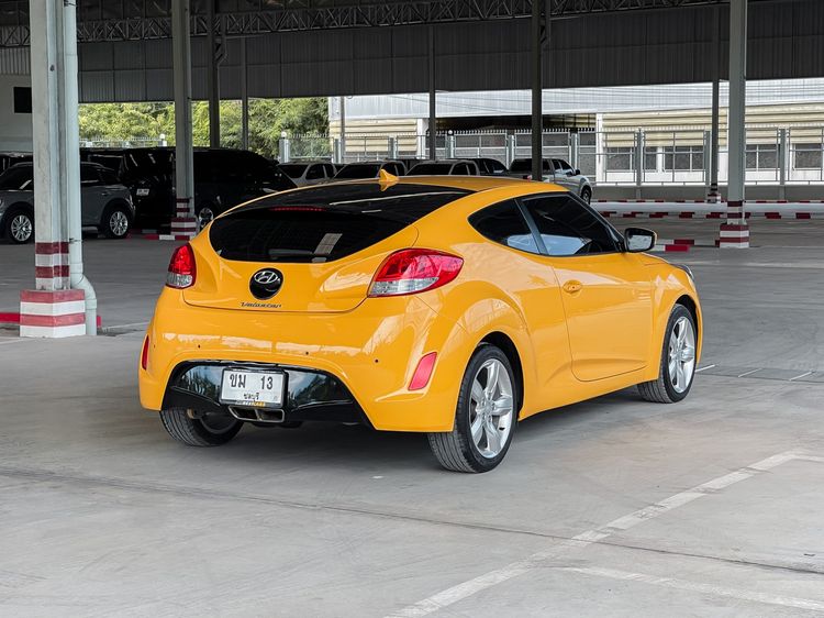 Hyundai Veloster 2014 1.6 Sedan เบนซิน ไม่ติดแก๊ส เกียร์อัตโนมัติ เหลือง รูปที่ 4