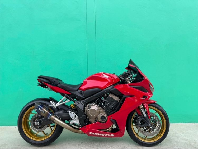 Honda CBR650R สีแดง ปี2020