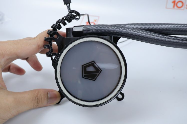 ชุดน้ำ ID-Cooling ZoomFlow 240XT ARGB รูปที่ 4