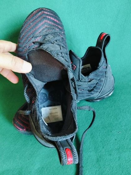ขายรองเท้าหุ้มข้อ Nike รุ่น leBron 16 fresh bred black red man แท้ ผลิตในจีน size 7 เบอร์ 41 สีดำปนแดงสภาพเกือบใหม่ รูปที่ 9