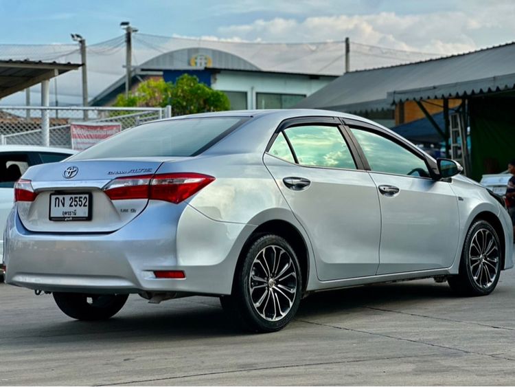 Toyota Corolla 2014 1.6 Sedan เบนซิน LPG เกียร์อัตโนมัติ บรอนซ์เงิน รูปที่ 4