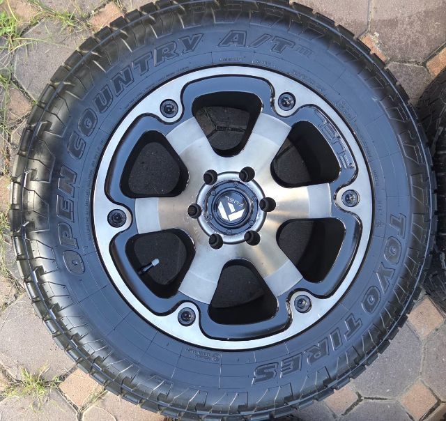 ล้อแม็ก FUEL-BEAST 18×9 ออฟเซ็ต1 HUB: 108mm PCD: 6×139.7 พร้อมยาง TOYO at3 265 65 r18 ปี1424 รูปที่ 7