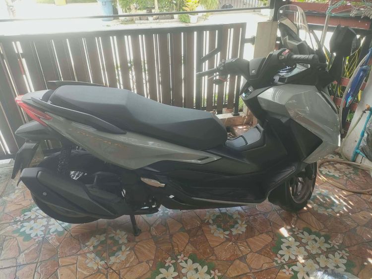 รถ Forza 350