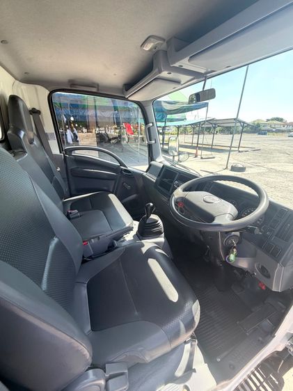 รถเข้าใหม่ ไมล์หลักหมื่น รถสวยมาก รถ ISUZU NLR 130 แรง ปี 2560    รถห้างแท้  (4 ล้อไม่ติดเวลา) มือเดียว สวยมาก รูปที่ 11