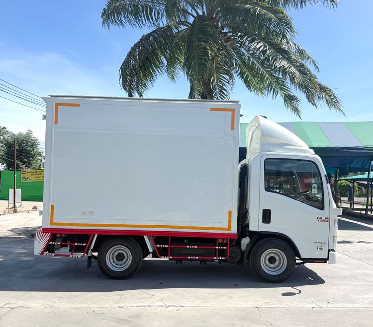 รถเข้าใหม่ ไมล์หลักหมื่น รถสวยมาก รถ ISUZU NLR 130 แรง ปี 2560    รถห้างแท้  (4 ล้อไม่ติดเวลา) มือเดียว สวยมาก รูปที่ 15