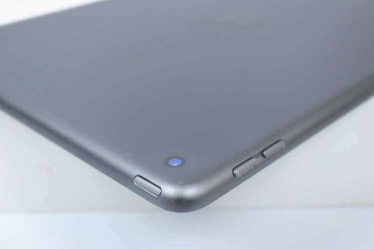 iPad Gen 8 32GB WiFi  รูปที่ 5