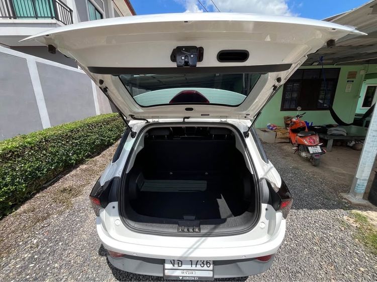 Neta V 2023 Sedan ไฟฟ้า เกียร์อัตโนมัติ ขาว รูปที่ 3