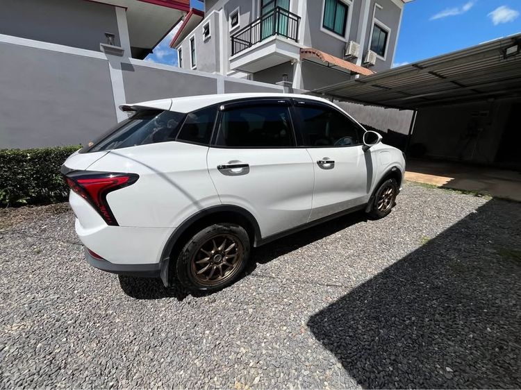 Neta V 2023 Sedan ไฟฟ้า เกียร์อัตโนมัติ ขาว รูปที่ 2