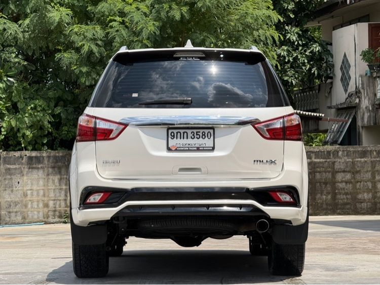 Isuzu MU-X 2019 1.9 ULTIMATE 2WD Utility-car ดีเซล ไม่ติดแก๊ส เกียร์อัตโนมัติ ขาว รูปที่ 4