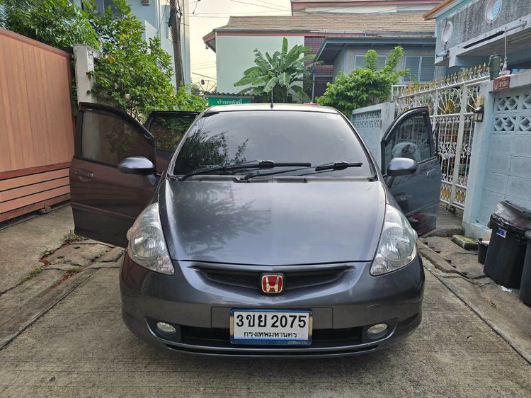 รถ Honda Jazz 1.5 E i-DSi สี เทา