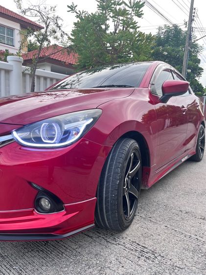 Mazda Mazda 2 2016 1.3 High Plus Sedan เบนซิน ไม่ติดแก๊ส เกียร์อัตโนมัติ แดง รูปที่ 3