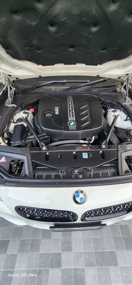 BMW Series 5 2015 525d Sedan ดีเซล ไม่ติดแก๊ส เกียร์อัตโนมัติ ขาว รูปที่ 4