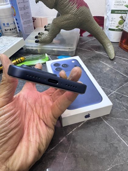 ขาย iPhone 17pro 256g ครบกล่อง สุขภาพแบต 97 หมดประกัน 6-11-69 ไม่มีตำหนิ ใช้งานปกติ นัดรับ กทม  35900 บาท Tel 0944561654  รูปที่ 2